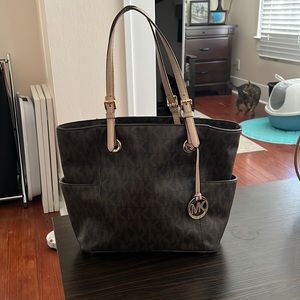 Michael Kors Shoulder Bag
